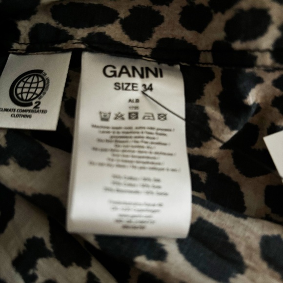 GANNI Animal Print Crew Neck Top size XS/ US 2 - Picture 5 of 9